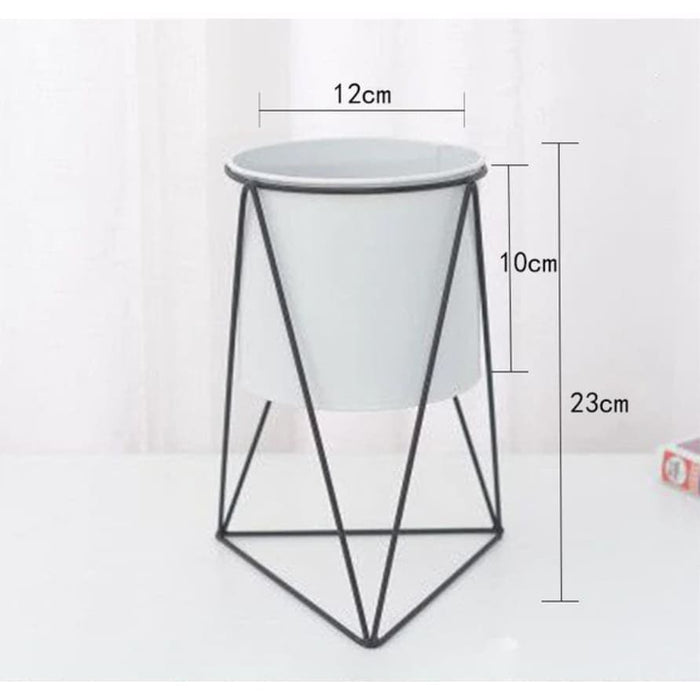 Coprivaso Per Piante In Ceramica Triangolare Bianco