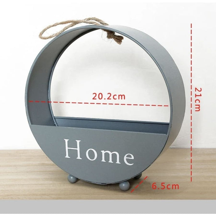 Casa In Vaso Di Fiori In Ferro